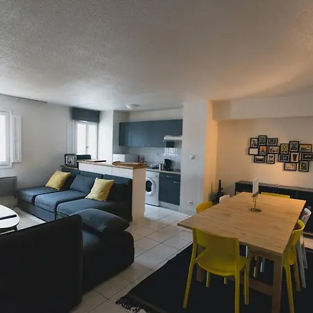 Nice Flat At The Metro Station Palais De Justice Apartment Toulouse